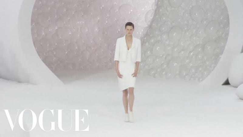 Chanel Ready to Wear Spring 2012 Vogue Fashion Week Runway