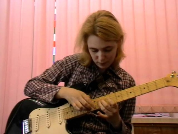 8 finger tapping: Lena Mashkina American babe amazing song by D.