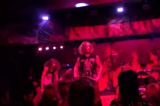 Candieland - Mork (live)  -