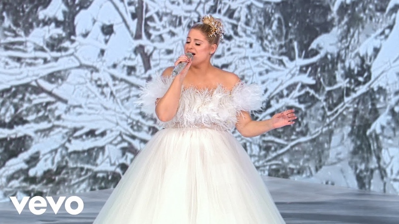 White Christmas ( Official Live Performance from the album A Very Trainor