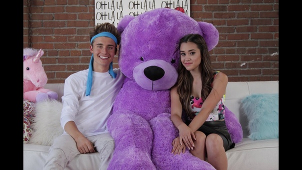 Lets Be Friends with Megan Nicole feat. Chris Collins ( Episode