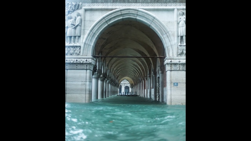 Venice flooding at historic levels during high