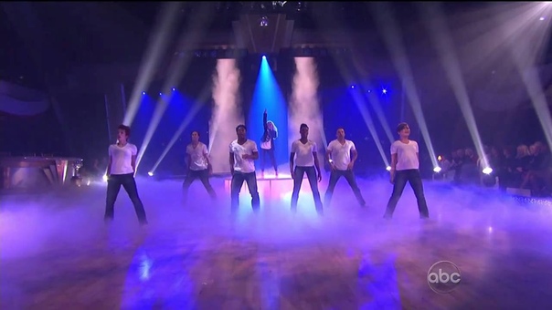 Christina Aguilera Beautiful ( Dancing With The Stars Finale) The Super HD