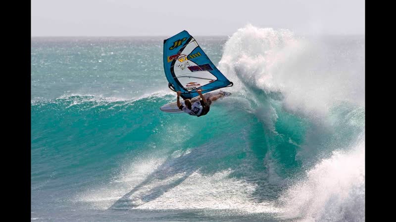 Survival Windsurfing on the North Shore,