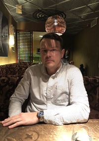 Слава Тихонов