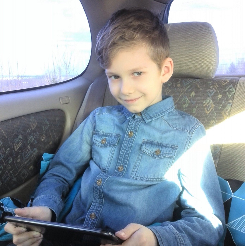 Антон Озеров |