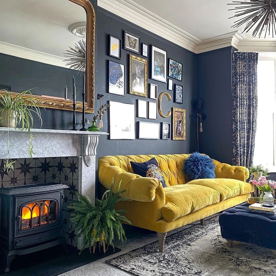 Как подобрать диван под цвет стен?