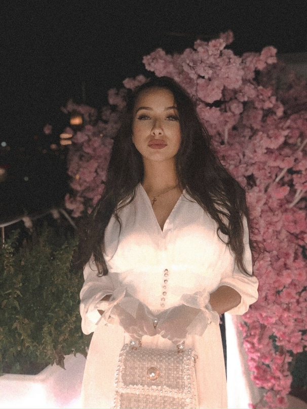 Юлия Ионова |