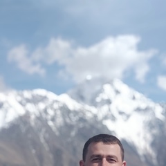 Батик Санакоев