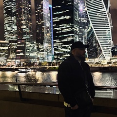 Hakop Gasparyan, Los Angeles