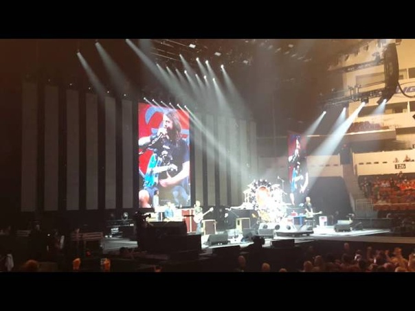 Foo Fighters Wichita KS 9 30 15 NSFW Dave